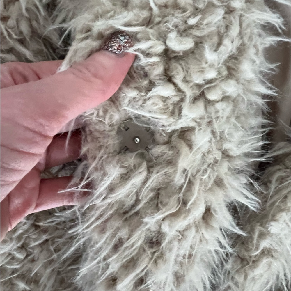 Zara Basic Outerwear Fuzzy Tan Coat. Medium. Worn… - image 3